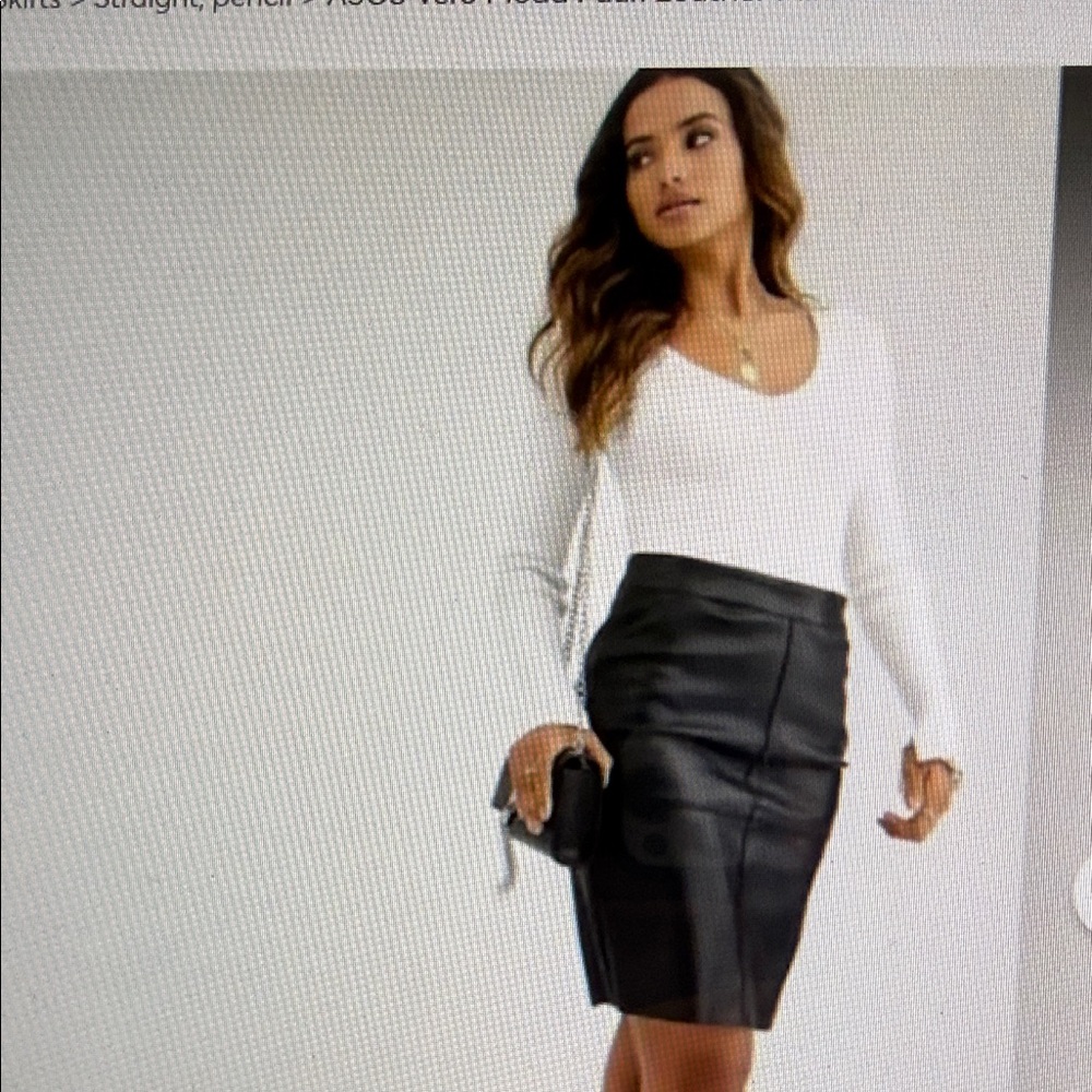 NWT Faux Leather Black PencilSkirt Panel Detail Hip Zipper Modern Preppy Retro M